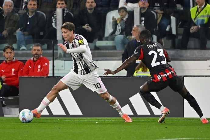 米体：尤文将马赛中场赫伊别尔视为冬窗优先目标（米体：尤文将马赛中场赫伊别尔列为冬窗首要引援目标）