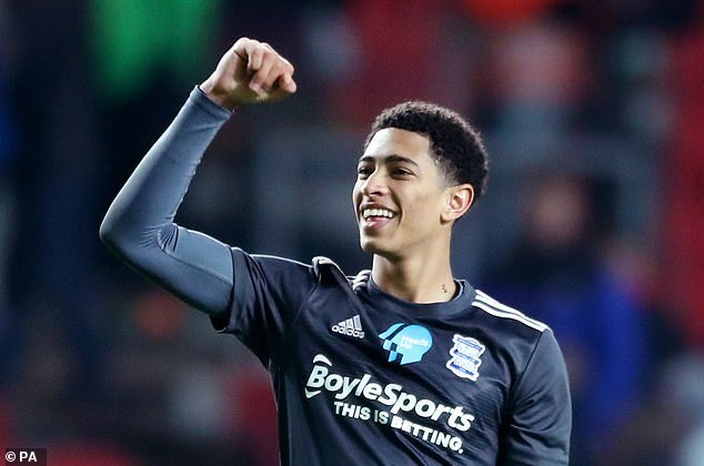 TA：即便阿森纳赢得英联杯冠军，恐怕也没多少人会感到满意（TA：哪怕阿森纳夺得英联杯冠军，也难令多数人满意）