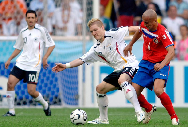 真是苦命鸳鸯...曼联0-1埃弗顿Man Utd...（红魔再吞苦果：曼联0-1不敌埃弗顿）