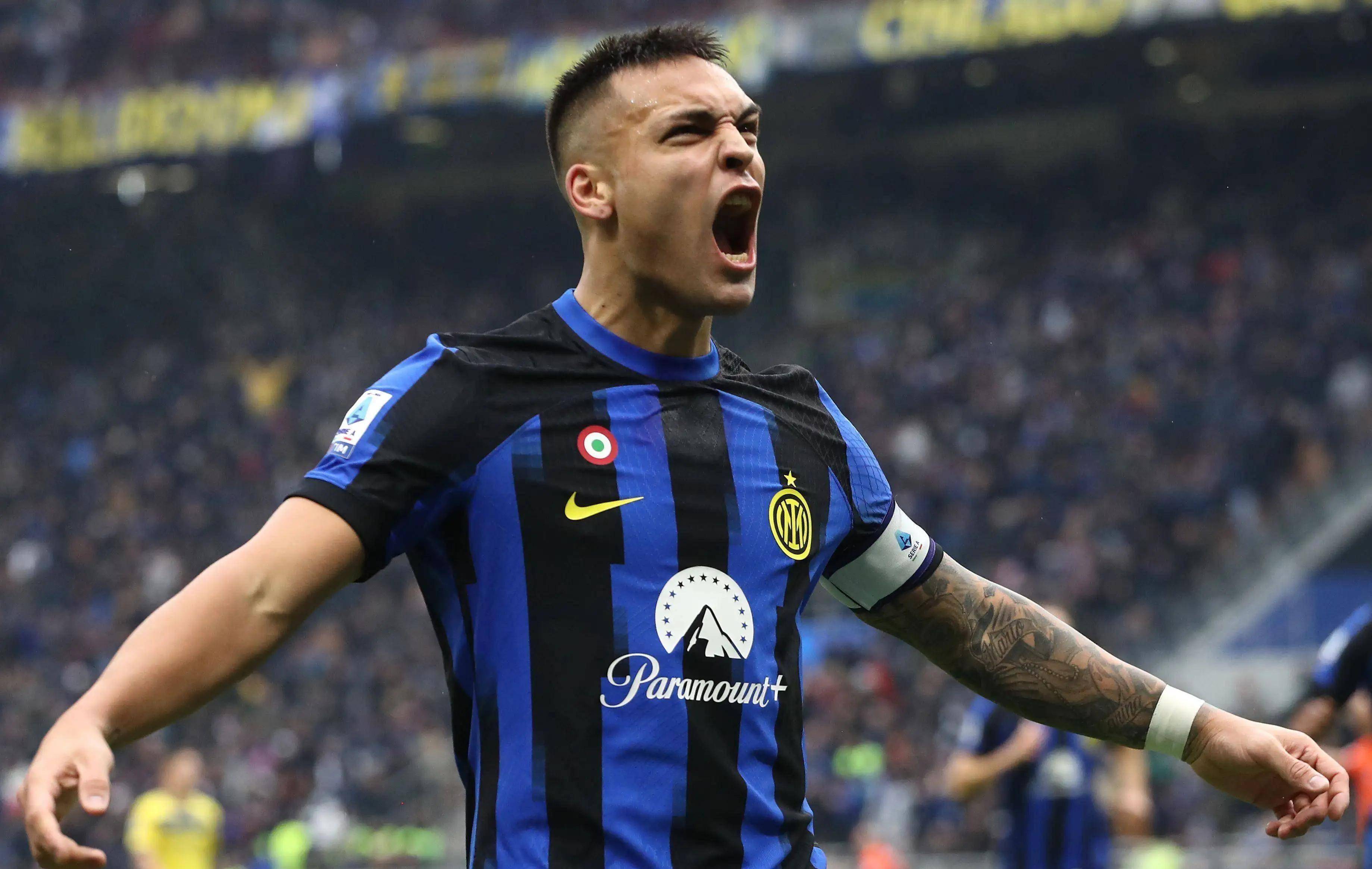 C罗祝贺葡萄牙首次晋级U17世界杯决赛：让我们全力以赴（葡萄牙U17队历史性挺进世界杯决赛，C罗发声：全力以赴）