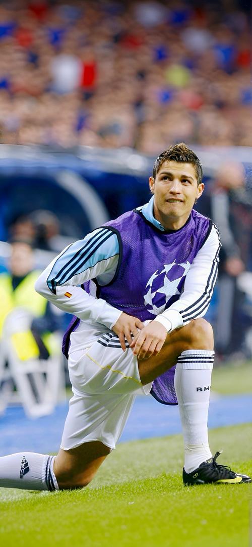 西甲前瞻：皇马重返伯纳乌，塞尔塔作客不会轻易缴械（西甲前瞻：皇马回归伯纳乌，塞尔塔客场誓不言弃）