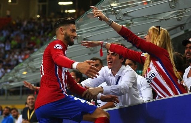 FM：诸多欧洲豪门有意布阿迪，他可能3月就进入法国国家队（FM：布阿迪获多家欧洲豪门青睐，或于3月入选法国队）