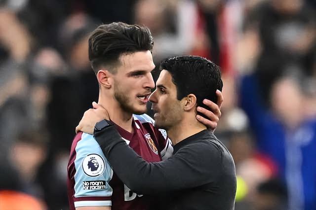 戴奇谈奥多伊：第二球应该是传中，但他平时总能踢出这种效果（戴奇评奥多伊：第二球本意是传中，但他平时也常踢出类似效果）