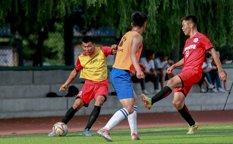 业余球员最常见的致命错误（业余球员最容易犯的关键失误）