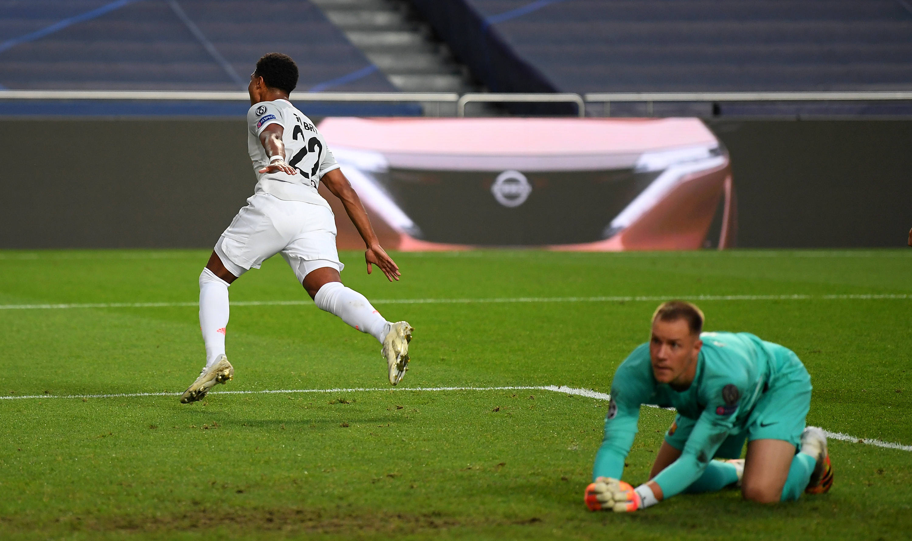 抽签夜遭轻视！韩国队硬件青训双创新，近三年胜率65%能破困局？（抽签夜被看低？韩国队硬件与青训双线革新，近三年65%胜率能否破局）